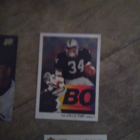 Cards - Picture 5 of 6